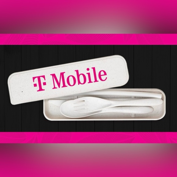 T-Mobile Utensil Set - Picture 1 of 6